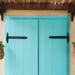 Vakantiehuis Charming 2br By The Sea *