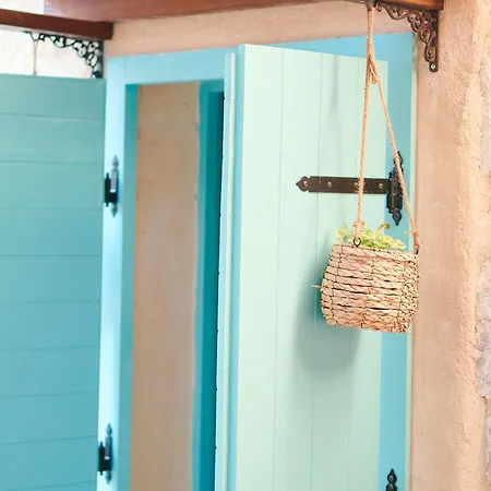 Casa vacanze Charming 2br By The Sea Sućuraj