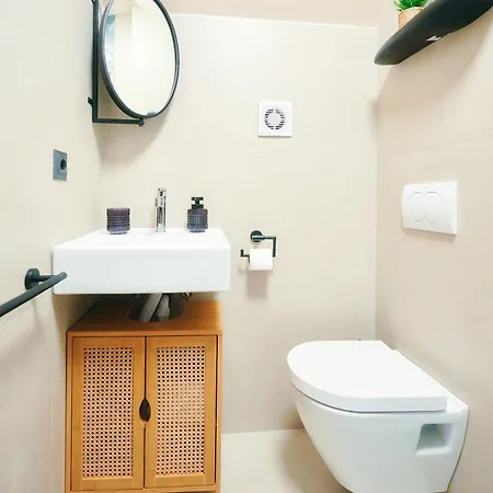 Charming 2br By The Sea *