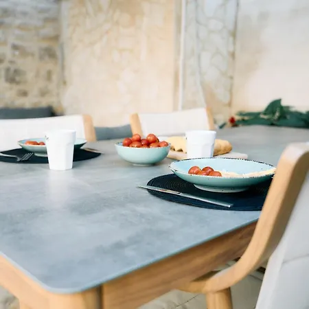Charming 2br By The Sea Casa vacanze Sućuraj