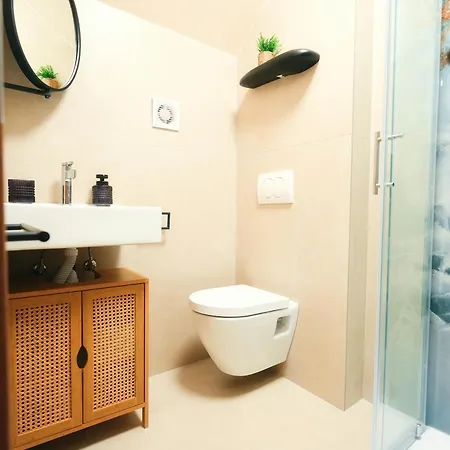 Casa vacanze Charming 2br By The Sea