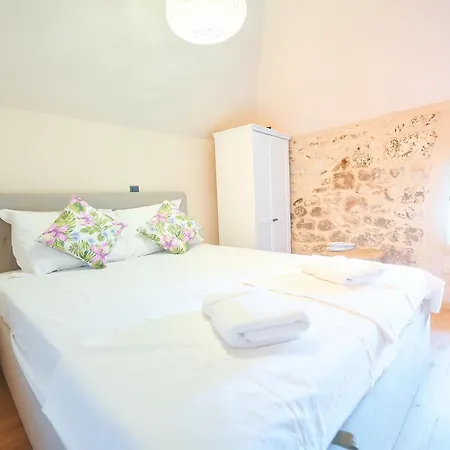 Casa vacanze Charming 2br By The Sea *