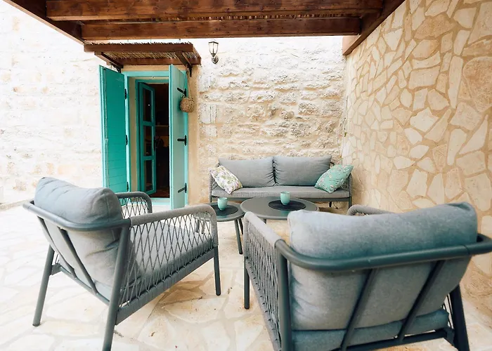 Charming 2br By The Sea *